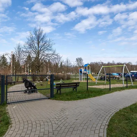 Apartman Unique Marina 1 With Spacious Balcony In By Renters *